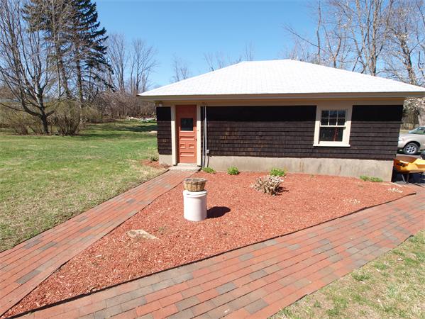 40 Randall Road Berlin, MA 01503 - Photo 3 of 30