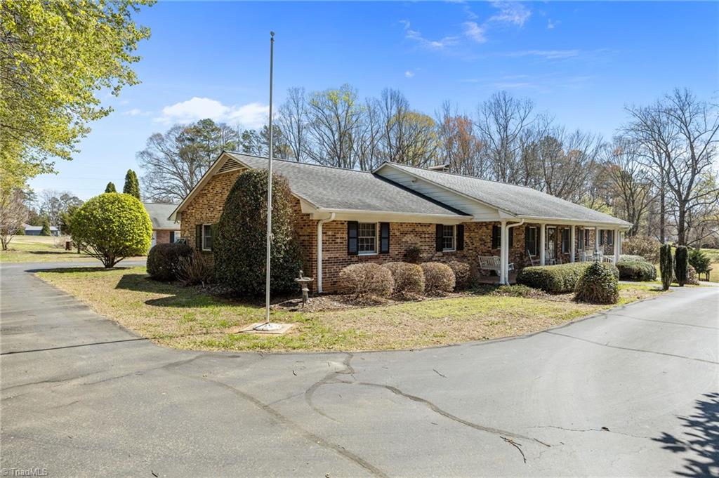 6262 Highway 109 High Point, NC 27265 - Photo 1 of 50