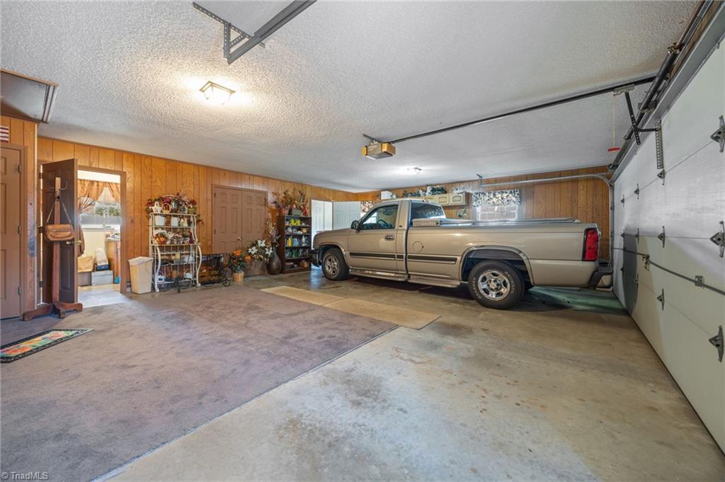 6262 Highway 109 High Point, NC 27265 - Photo 29 of 50