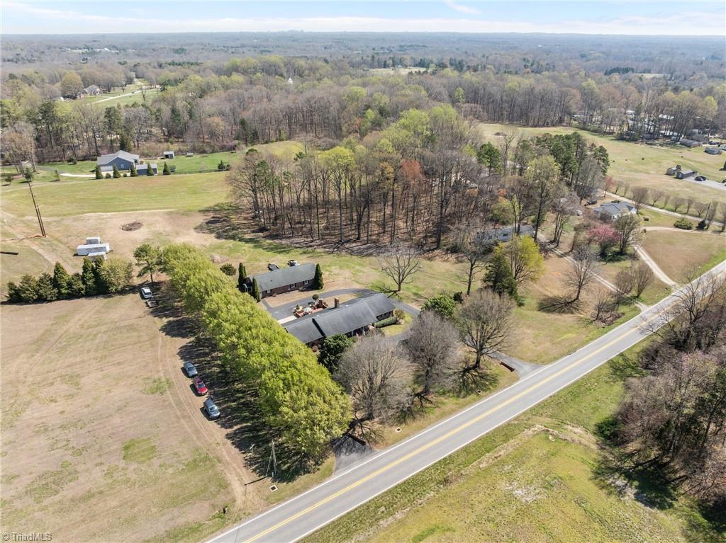 6262 Highway 109 High Point, NC 27265 - Photo 46 of 50