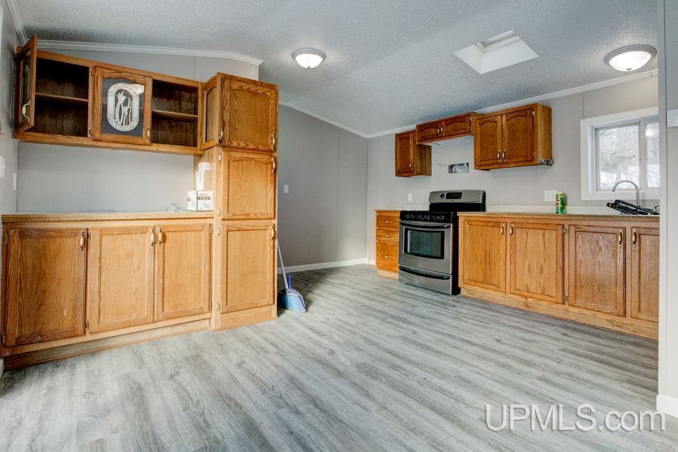 N16246 Co 557 Road Wilson, MI 49896 - Photo 5 of 32