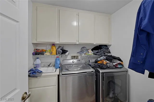 $599,999 | 9100 Shelter Cove Court, Las Vegas, NV 89117