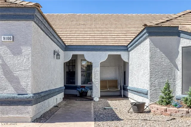 $599,999 | 9100 Shelter Cove Court, Las Vegas, NV 89117