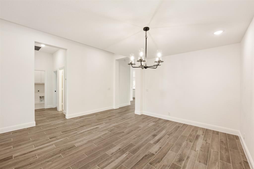 409 Loftsmoor Lane Red Oak, TX 75154 - Photo 11 of 40