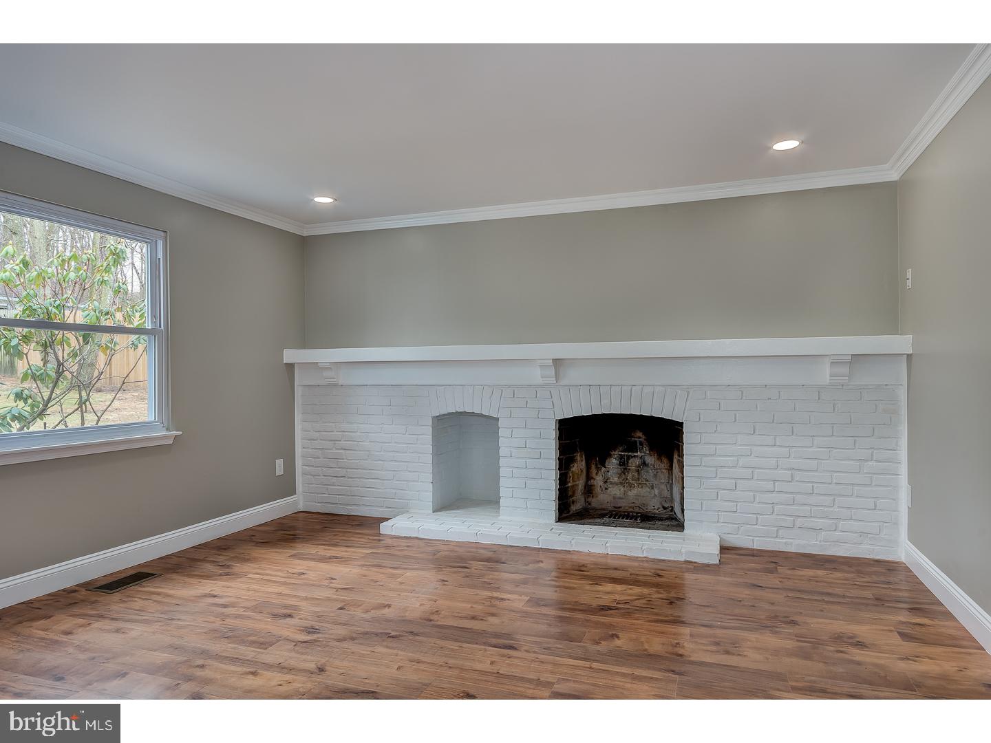 22 Heather Road Turnersville, NJ 08012 - Photo 12 of 23 Gallery Image 12