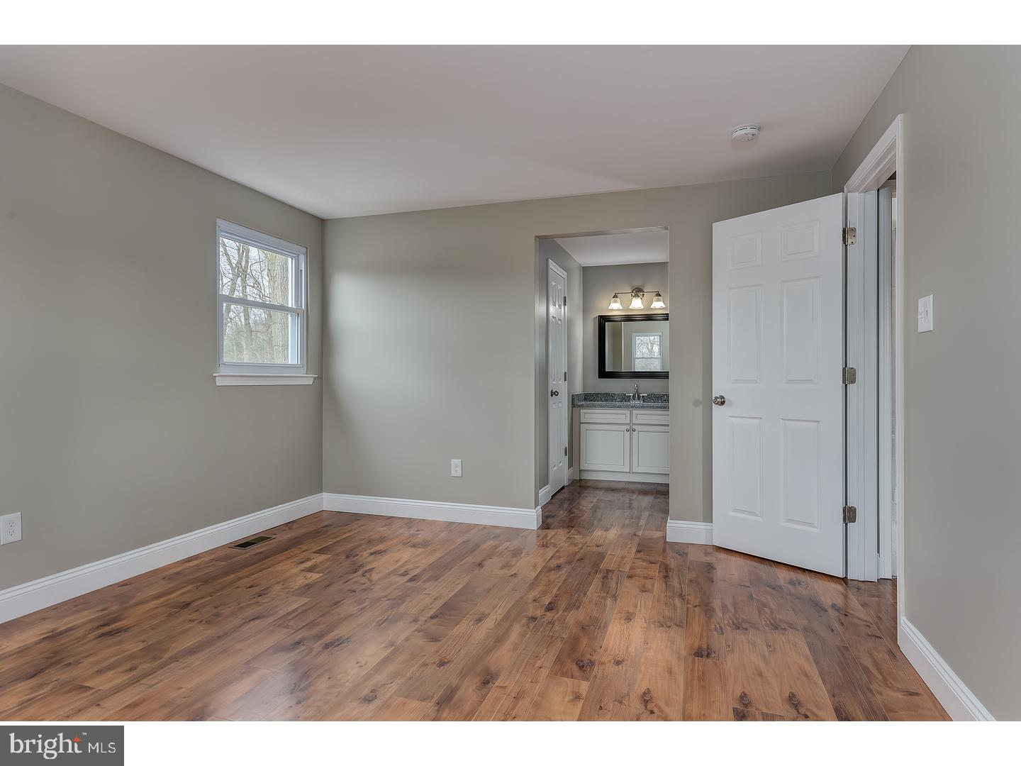 22 Heather Road Turnersville, NJ 08012 - Photo 16 of 23 Gallery Image 16
