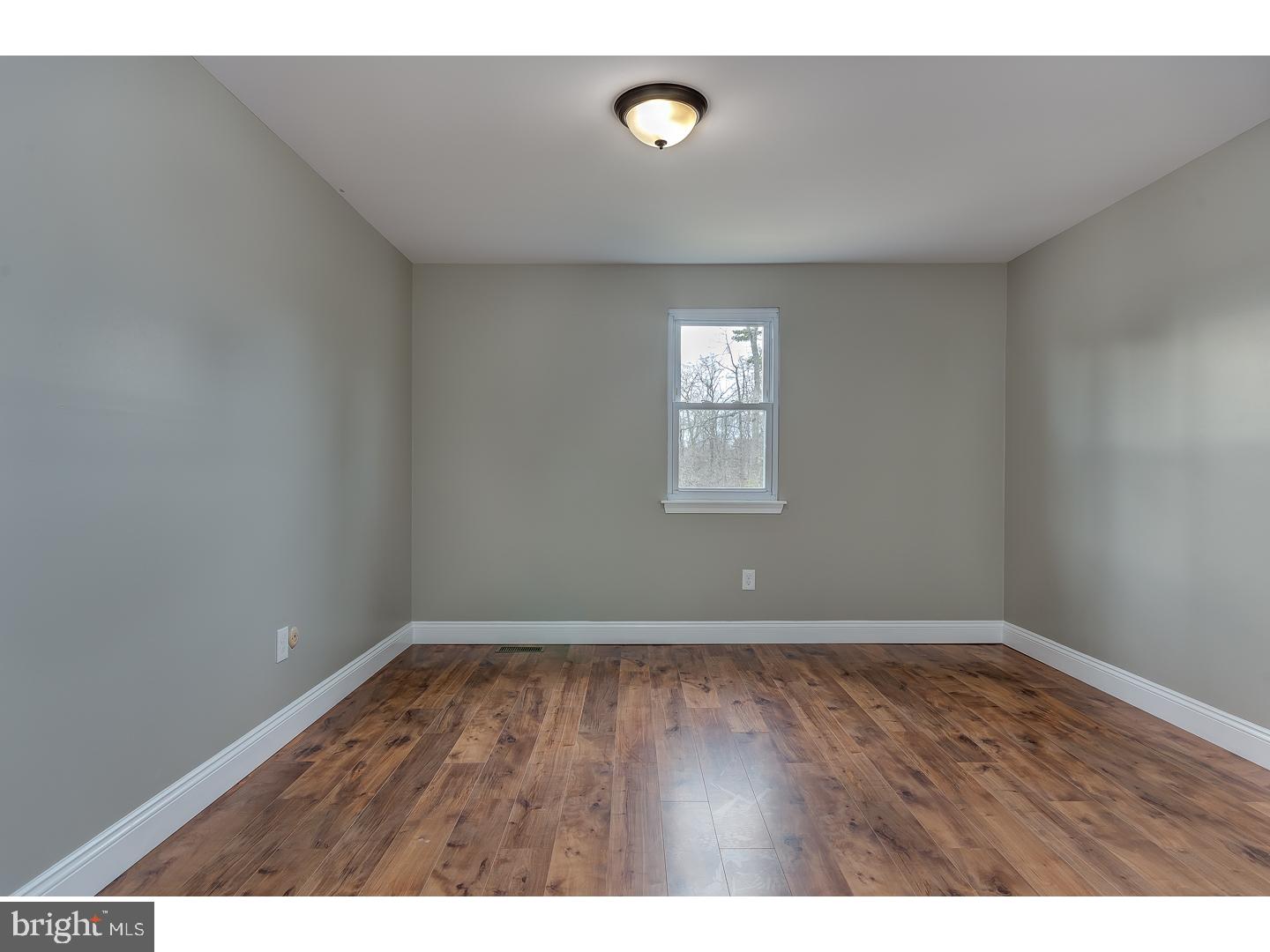 22 Heather Road Turnersville, NJ 08012 - Photo 17 of 23 Gallery Image 17