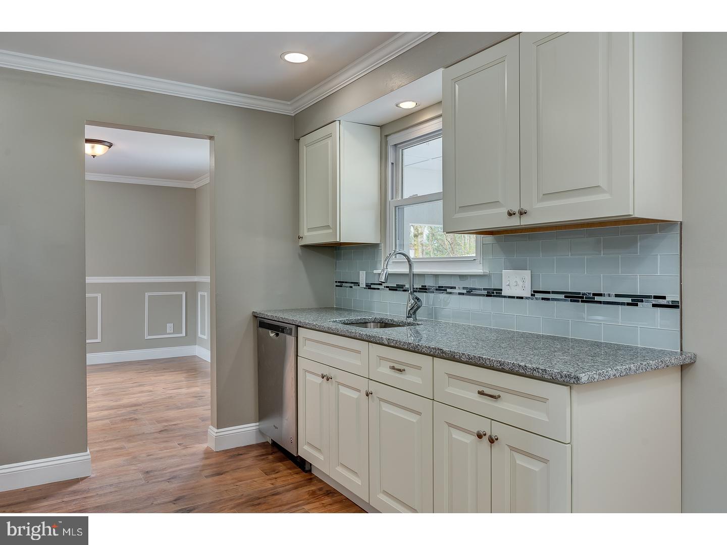 22 Heather Road Turnersville, NJ 08012 - Photo 9 of 23 Gallery Image 9