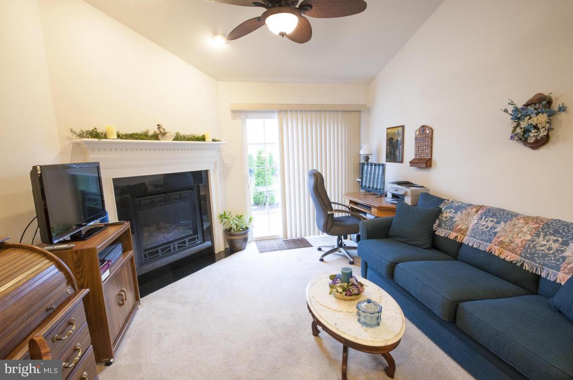 17 Waterleaf Road Lancaster, PA 17603 - Photo 8 of 20 Gallery Image 8