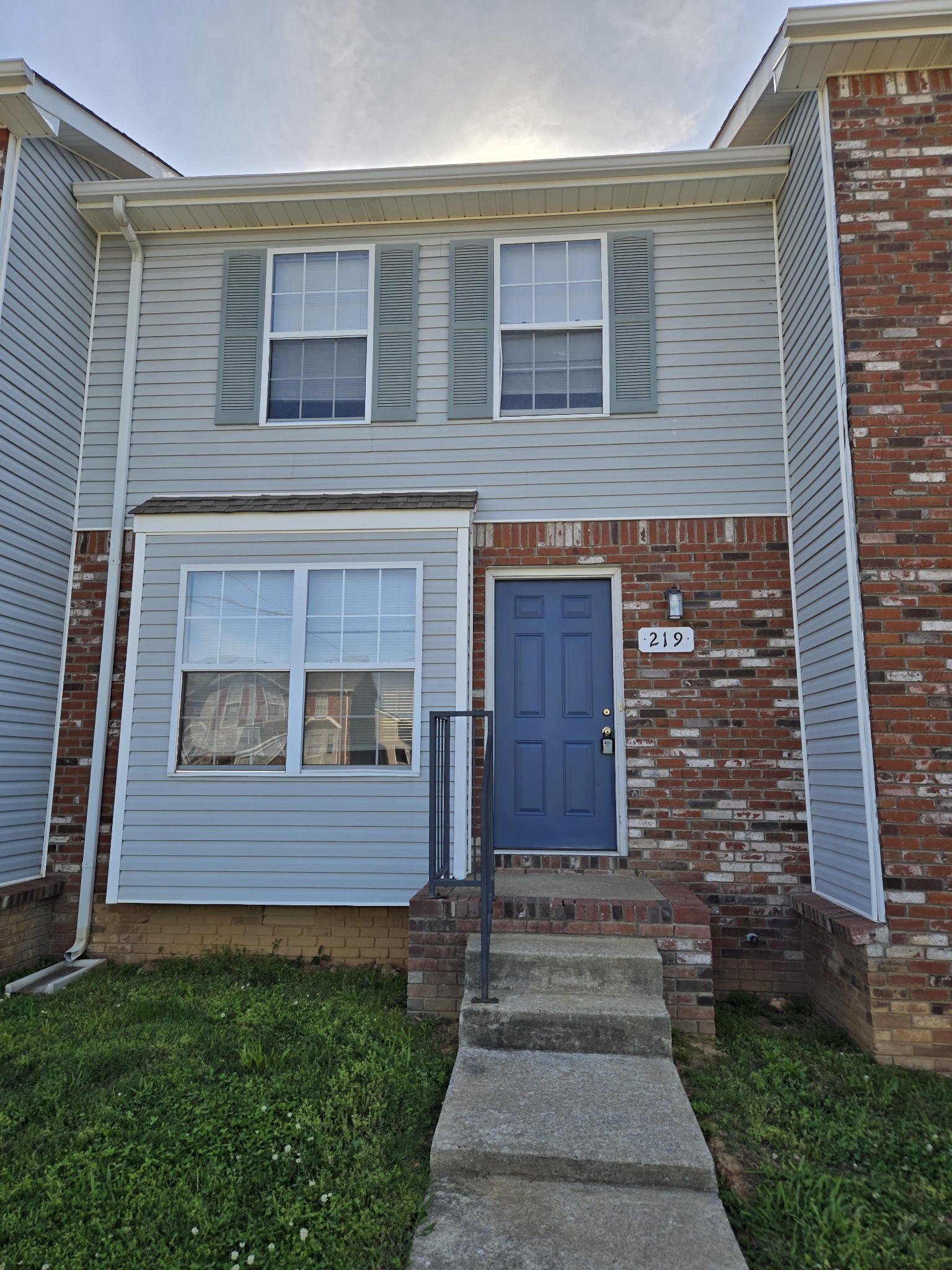 219 Tree Line Drive Oak Grove, KY 42262 - Photo 1 of 18