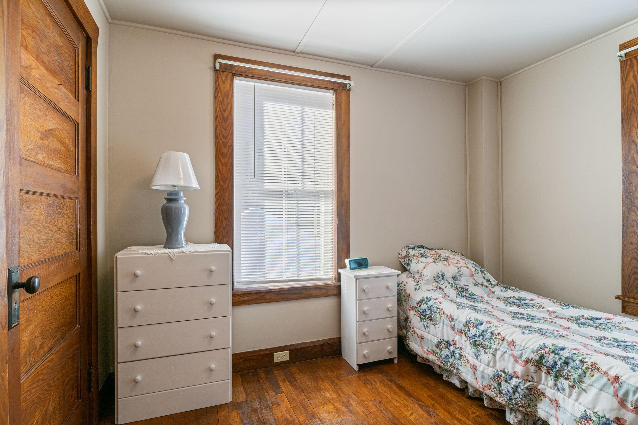 33 Maple Street Limerick, ME 04048 - Photo 23 of 38 Bedroom 3