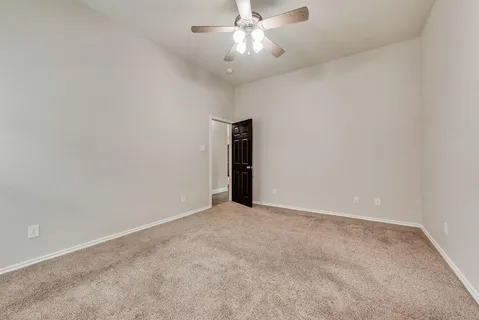 $325,000 | 1820 Sand Stone Drive, Sanger, TX 76266