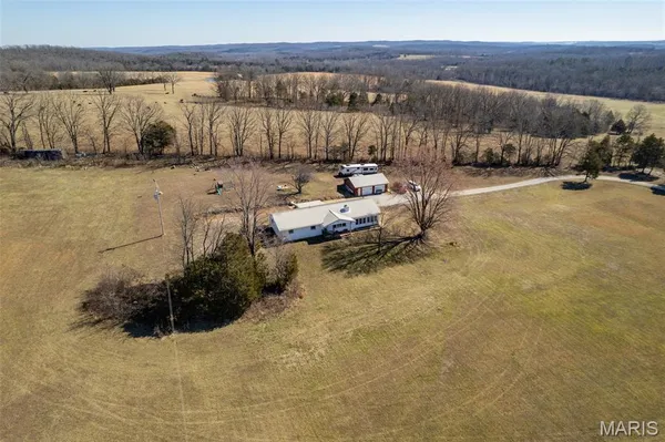 $289,900 | 18374 Highway 185, Potosi, MO 63664