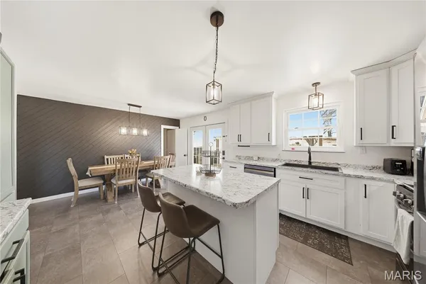 $289,900 | 18374 Highway 185, Potosi, MO 63664