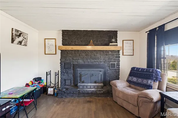 $289,900 | 18374 Highway 185, Potosi, MO 63664