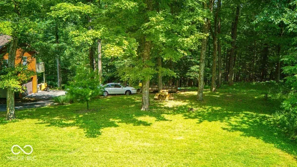 $369,900 | 8157 Center Lake Road, Nineveh, IN 46164