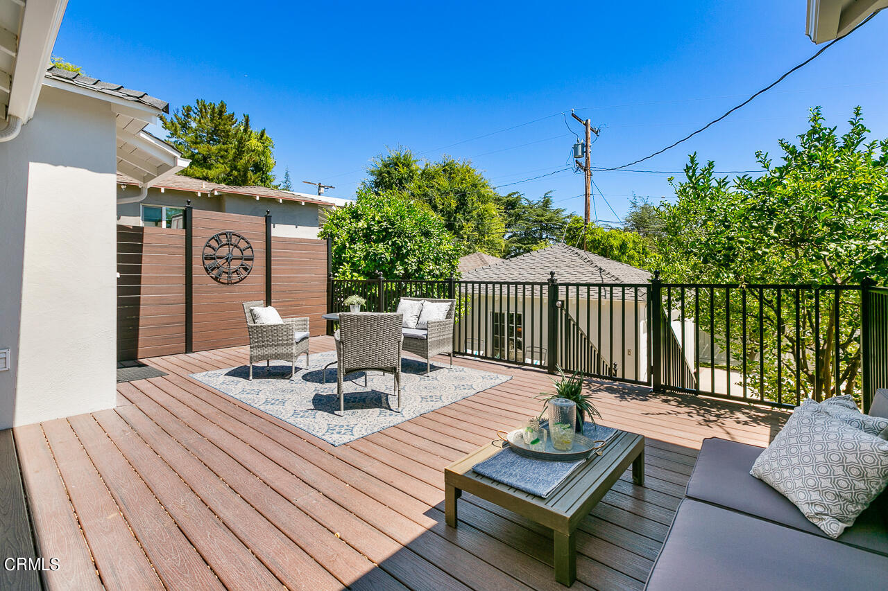 982 Athens Street Altadena, CA 91001 - Photo 17 of 25 a view of a chairs and tables in the patio