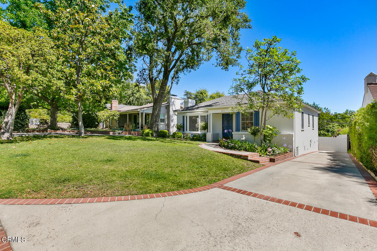 982 Athens Street Altadena, CA 91001 - Photo 24 of 25 front view of a house with a garden