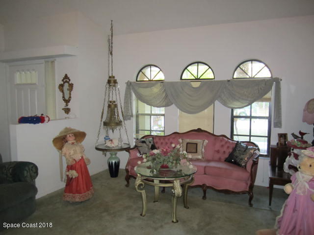 930 Degroodt Road Southwest Palm Bay, FL 32908 - Photo 5 of 29 Formal Living