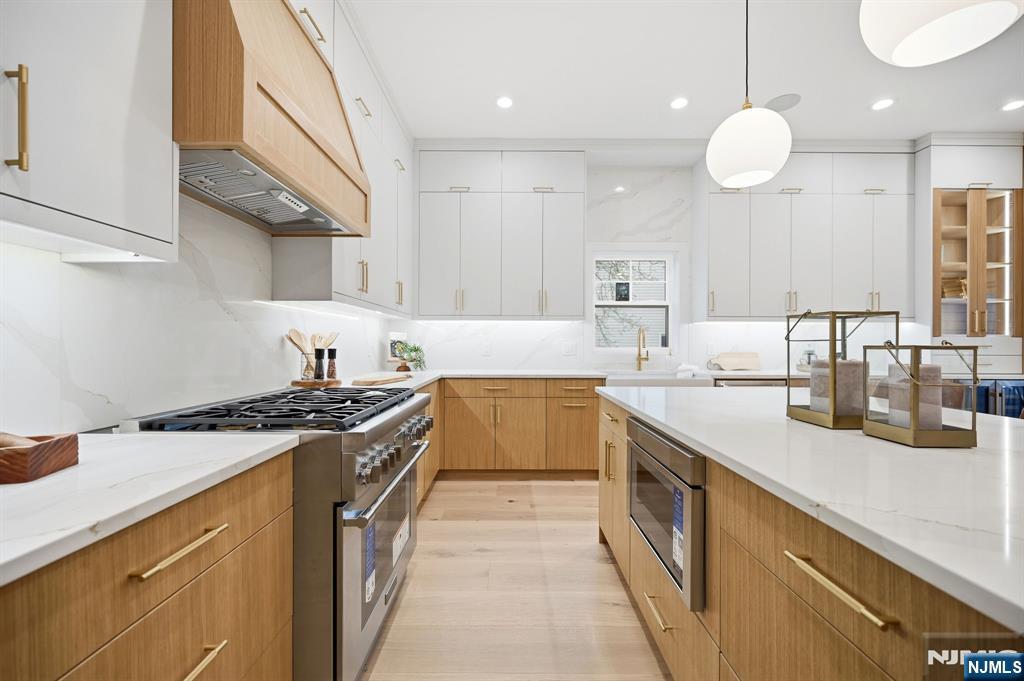 41 Orchard Road Florham Park, NJ 07932 - Photo 14 of 43