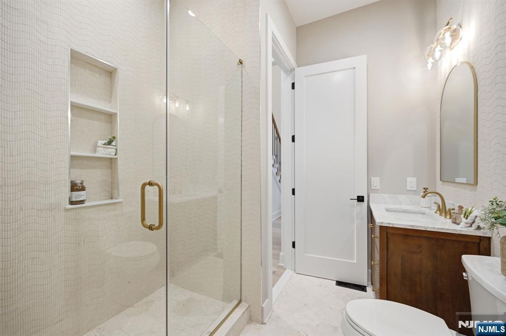 41 Orchard Road Florham Park, NJ 07932 - Photo 16 of 43