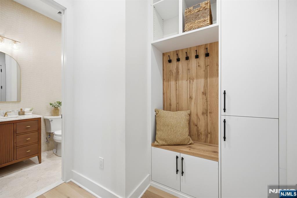 41 Orchard Road Florham Park, NJ 07932 - Photo 18 of 43