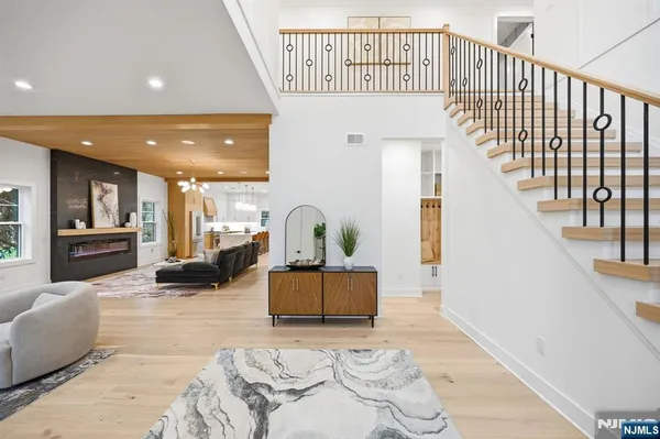 $2,350,000 | 41 Orchard Road, Florham Park, NJ 07932