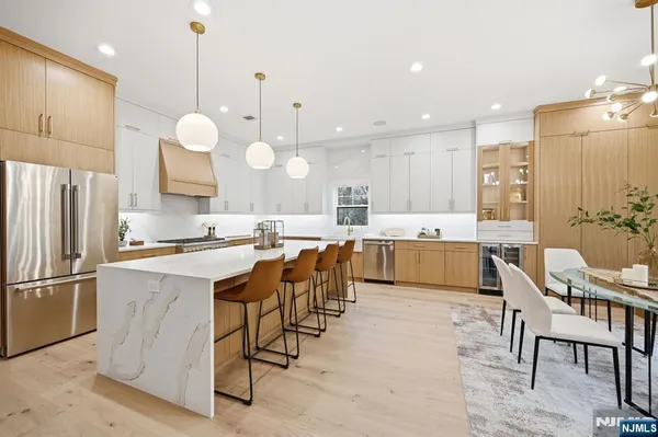 $2,350,000 | 41 Orchard Road, Florham Park, NJ 07932
