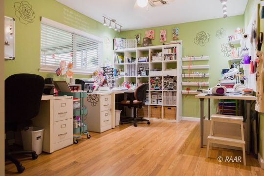 534 South Erin Street Ridgecrest, CA 93555 - Photo 22 of 29 a room with a workspace and a window