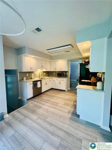 $515,000 | 336 Nazareth Drive, Nazareth, PA 18064