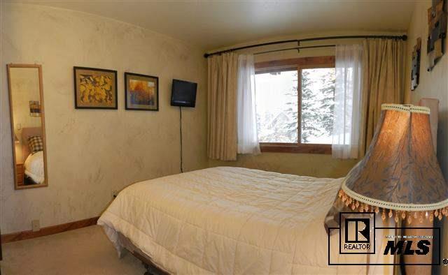 2560 Longthong Road, Unit 6 Steamboat Springs, CO 80487 - Photo 9 of 11 Gallery Image 9