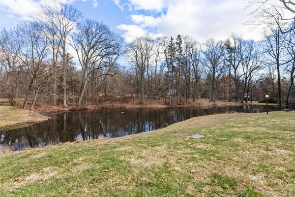 $1,185,000 | 24 Beechwood Way, Briarcliff Manor, NY 10510