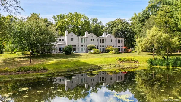 $1,185,000 | 24 Beechwood Way, Briarcliff Manor, NY 10510