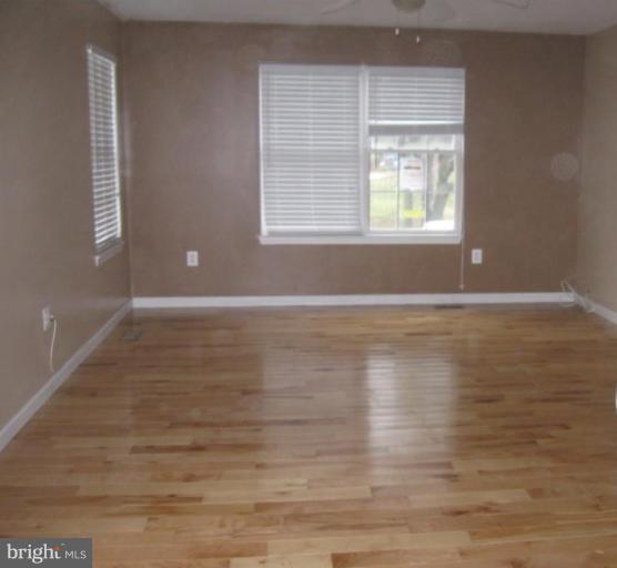 9340 All Saints Road Laurel, MD 20723 - Photo 2 of 3 Living Room