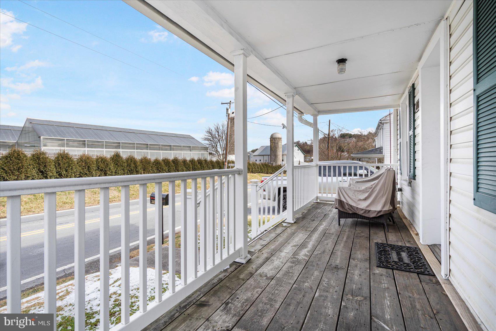 2426 Marston Road New Windsor, MD 21776 - Photo 5 of 35