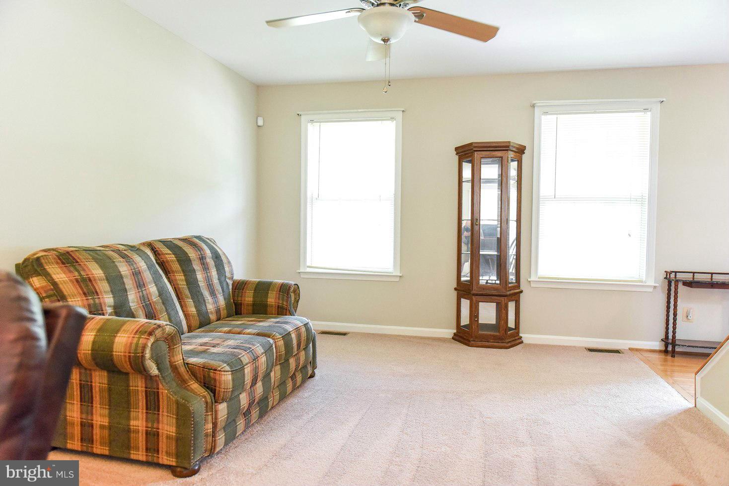 1034 Ball Road St. Leonard, MD 20685 - Photo 10 of 26 Living Room