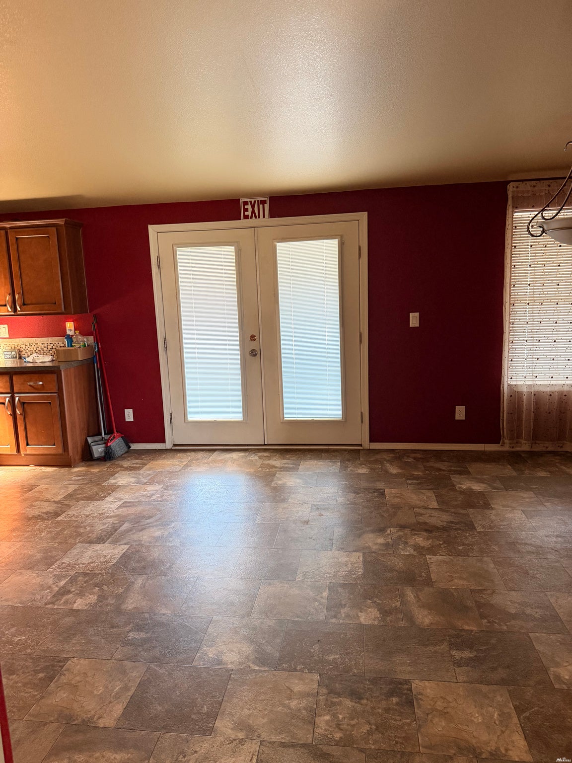 108 Crestview Road Gallup, NM 87301 - Photo 16 of 33 Gallery Image 16