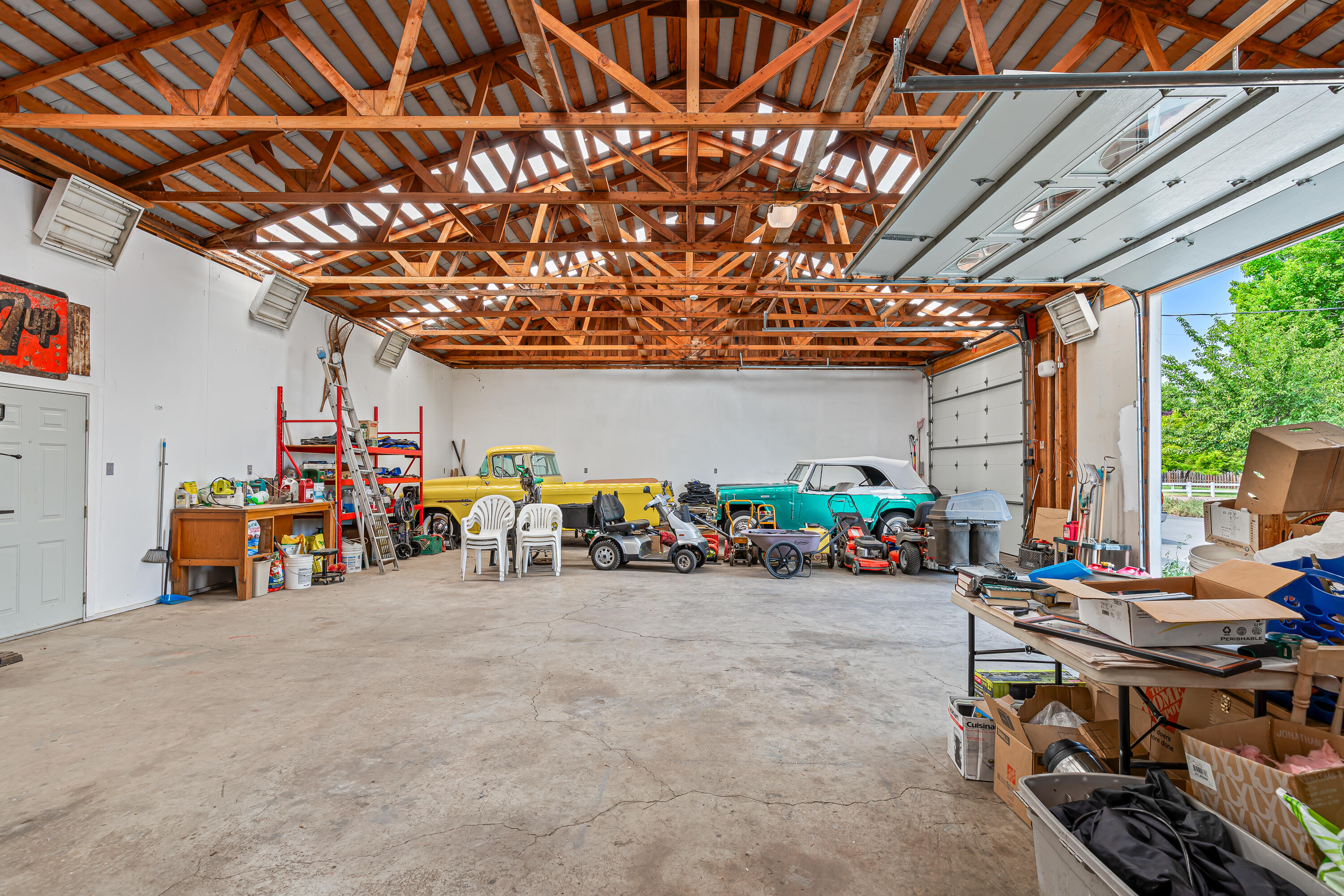 3821 Hilsinger Road Phoenix, OR 97535 - Photo 36 of 47 Workshop