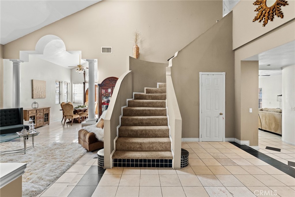 17234 Gamble Avenue Riverside, CA 92504 - Photo 25 of 56 a view of entryway and hall