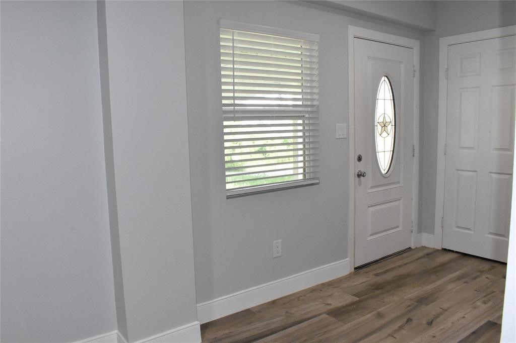 15 Walnut Lane Point Blank, TX 77364 - Photo 28 of 31 a view of a room that has a window in it