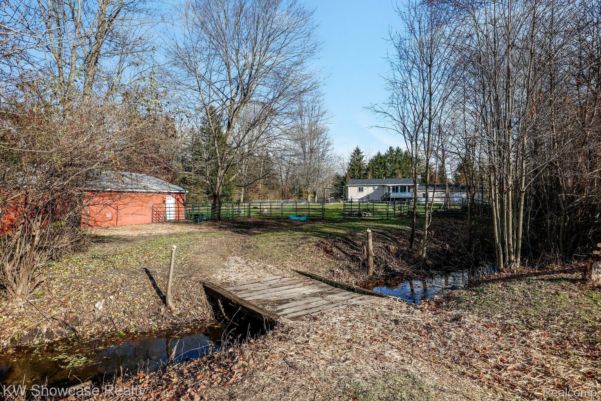 12382 Bunton Road Willis, MI 48191 - Photo 11 of 42 Property at 12382 Bunton