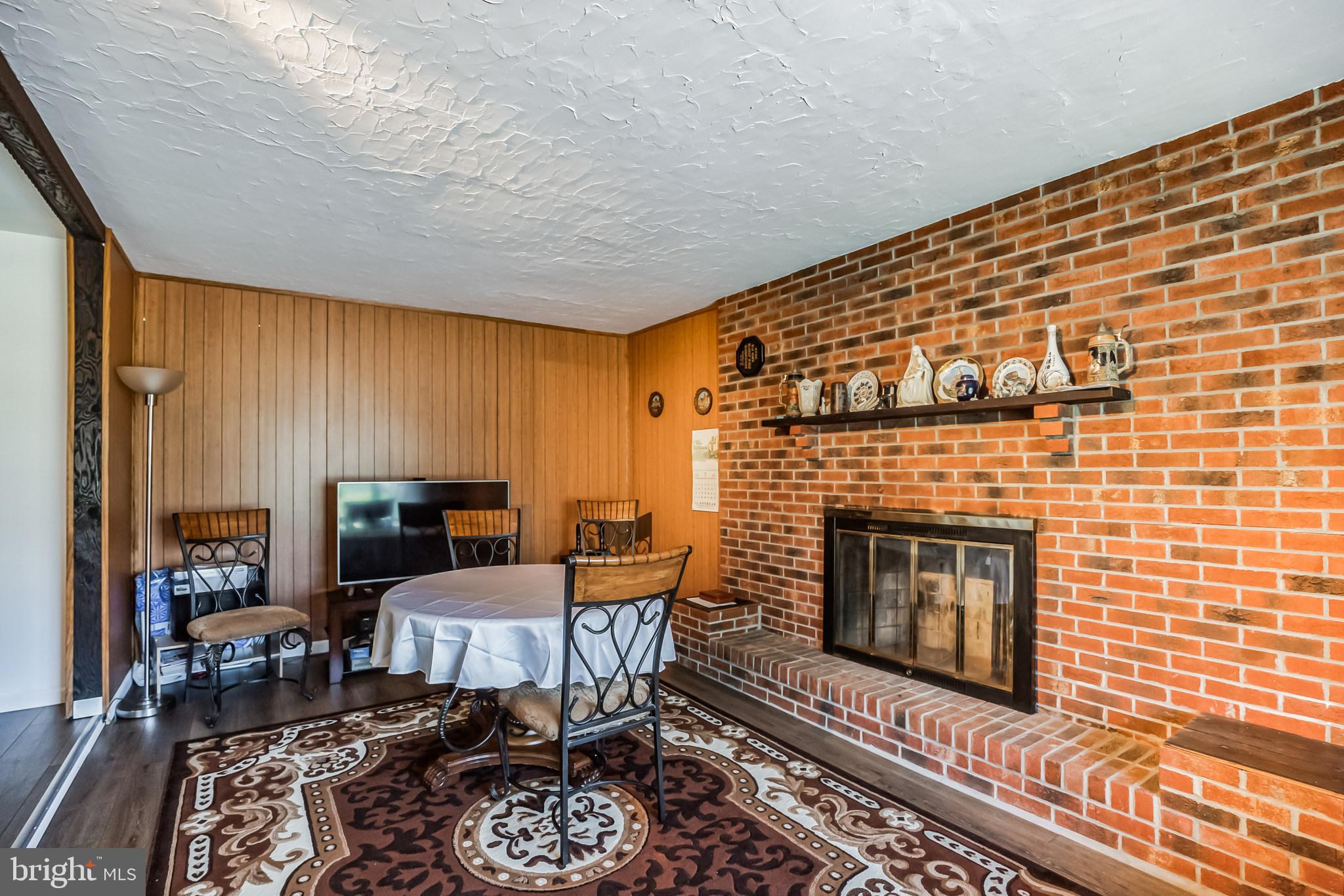 40 Maplewick Lane Willingboro, NJ 08046 - Photo 17 of 33 Living Room with Fireplace