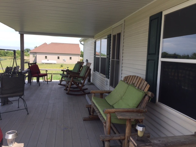 4091 North Winn Road Weidman, MI 48893 - Photo 10 of 26 1821001-9.JPG