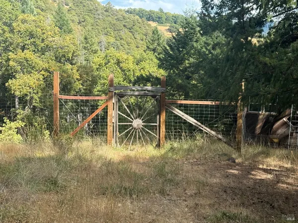 $249,000 | 59641 Bell Springs Road, Laytonville, CA 95454