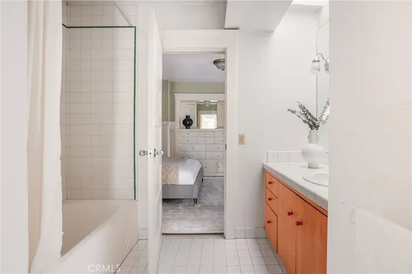 $2,495,000 | 3746 Ocean View Avenue, Los Angeles, CA 90066
