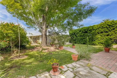 $2,495,000 | 3746 Ocean View Avenue, Los Angeles, CA 90066