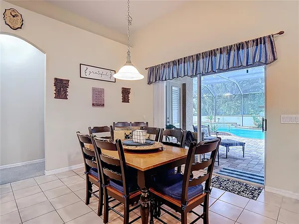 $569,995 | 311 Golden Elm Drive, Seffner, FL 33584