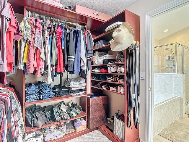 $585,000 | 311 Golden Elm Drive, Seffner, FL 33584