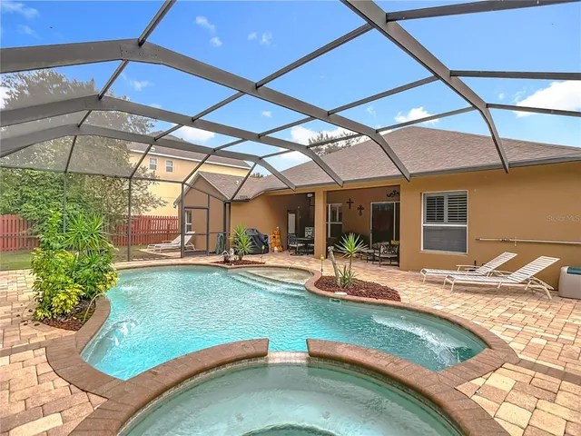 $585,000 | 311 Golden Elm Drive, Seffner, FL 33584