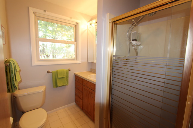 2608 Kirchoff Road Rolling Meadows, IL 60008 - Photo 17 of 24